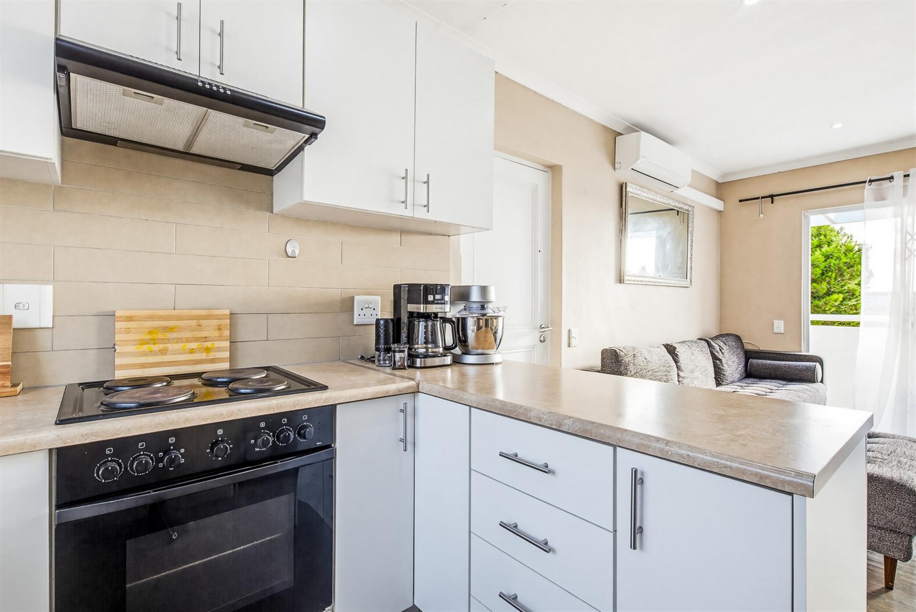 Charming Apartment with Stunning Views Perfect for First Time Buyers/Investors