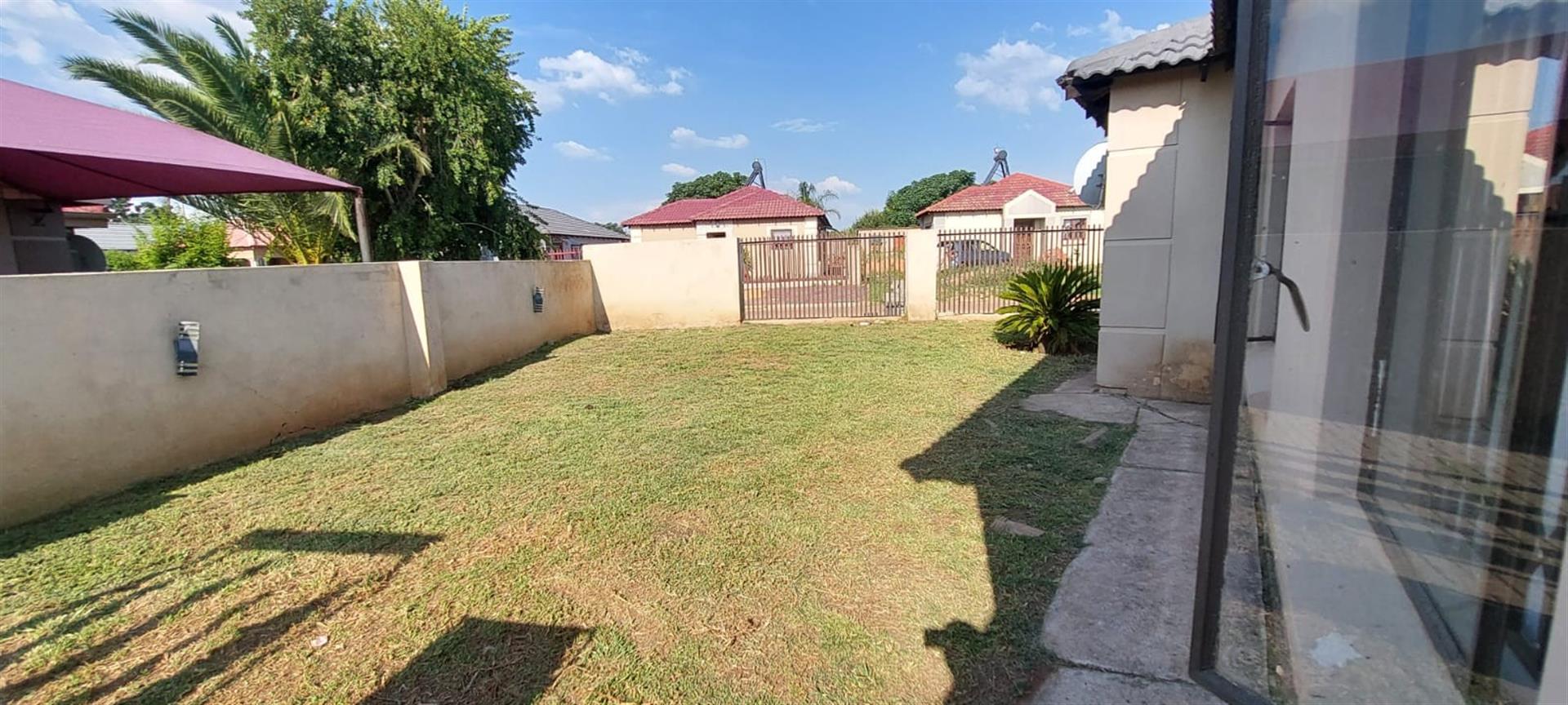 3 Bedroom house in Rosslyn, Nkwe Estate