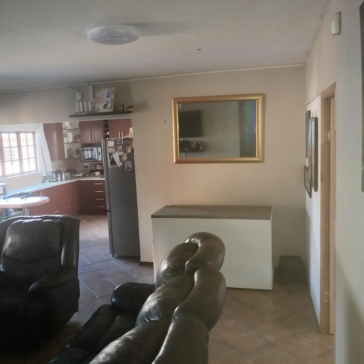 House For Sale in Hoeveld Park, Witbank