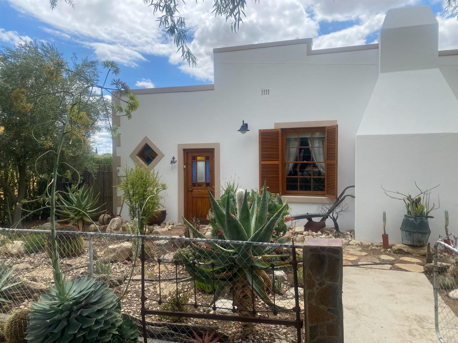 Established Self-Catering Investment with Spacious Family Living