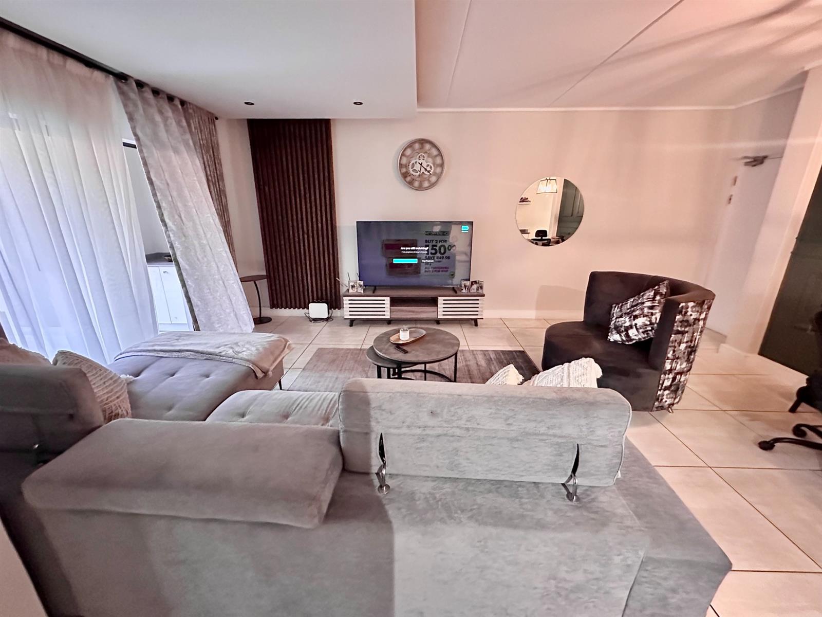 3 Bed - 2 Bath Ground Floor Apartment For Sale in Waterfall, Midrand