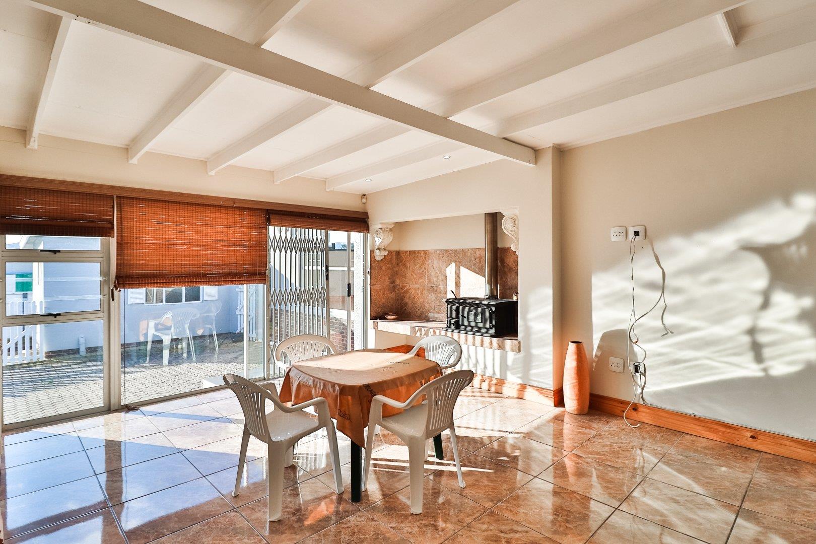 Holiday Retreat in Hartenbos or Perfect Family Home!