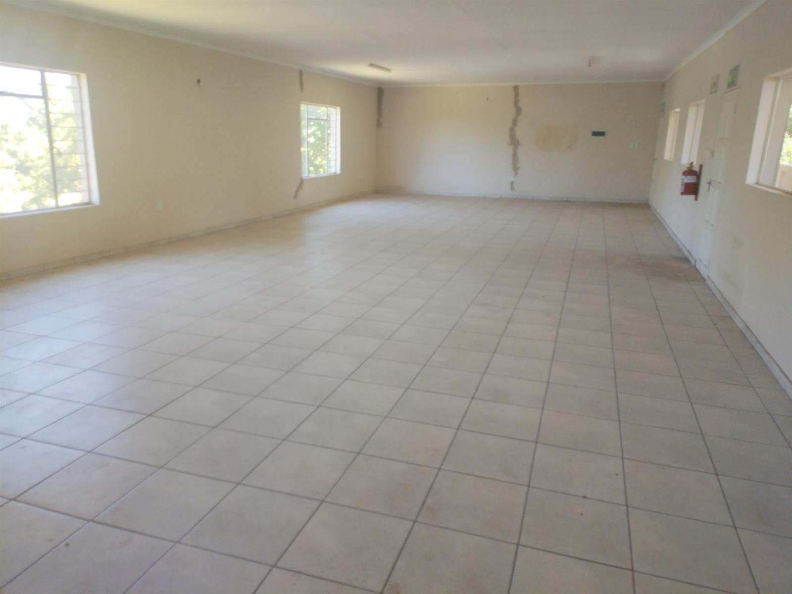 Private School/ Training Center property to let