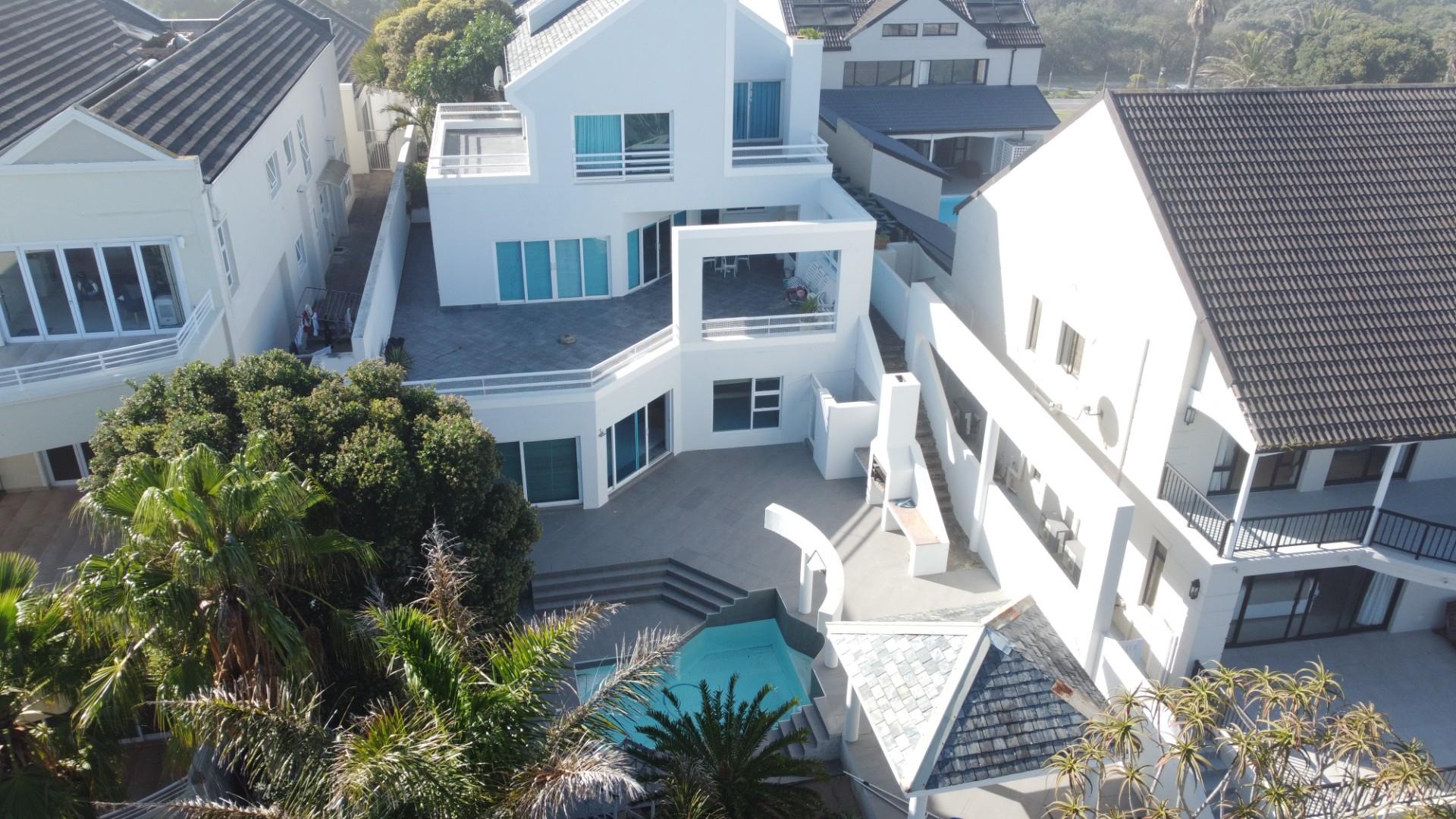 A Refined Five-Bedroom Marina Masterpiece