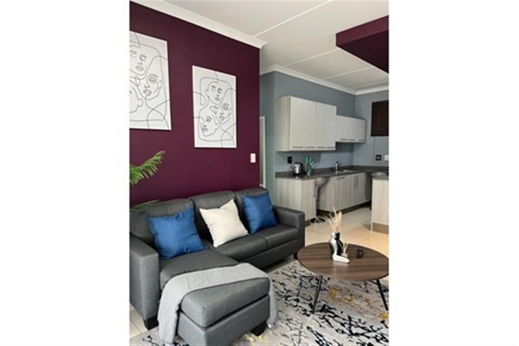2 Bedroom, 2 Bathroom Apartment for Sale in Midrand