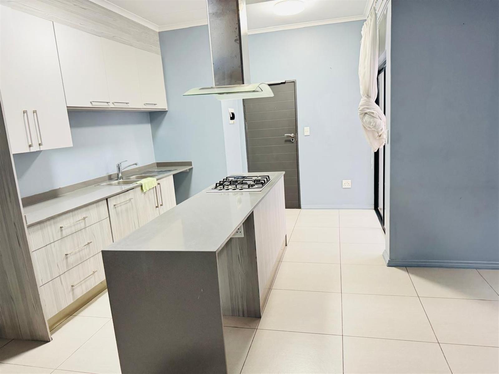 1 Bedroom, 1 Bathroom Apartment for Sale in Midrand