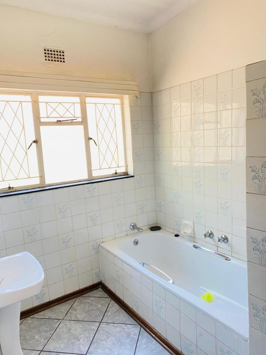 House For Sale in Huttenheights, Newcastle, KwaZulu Natal
