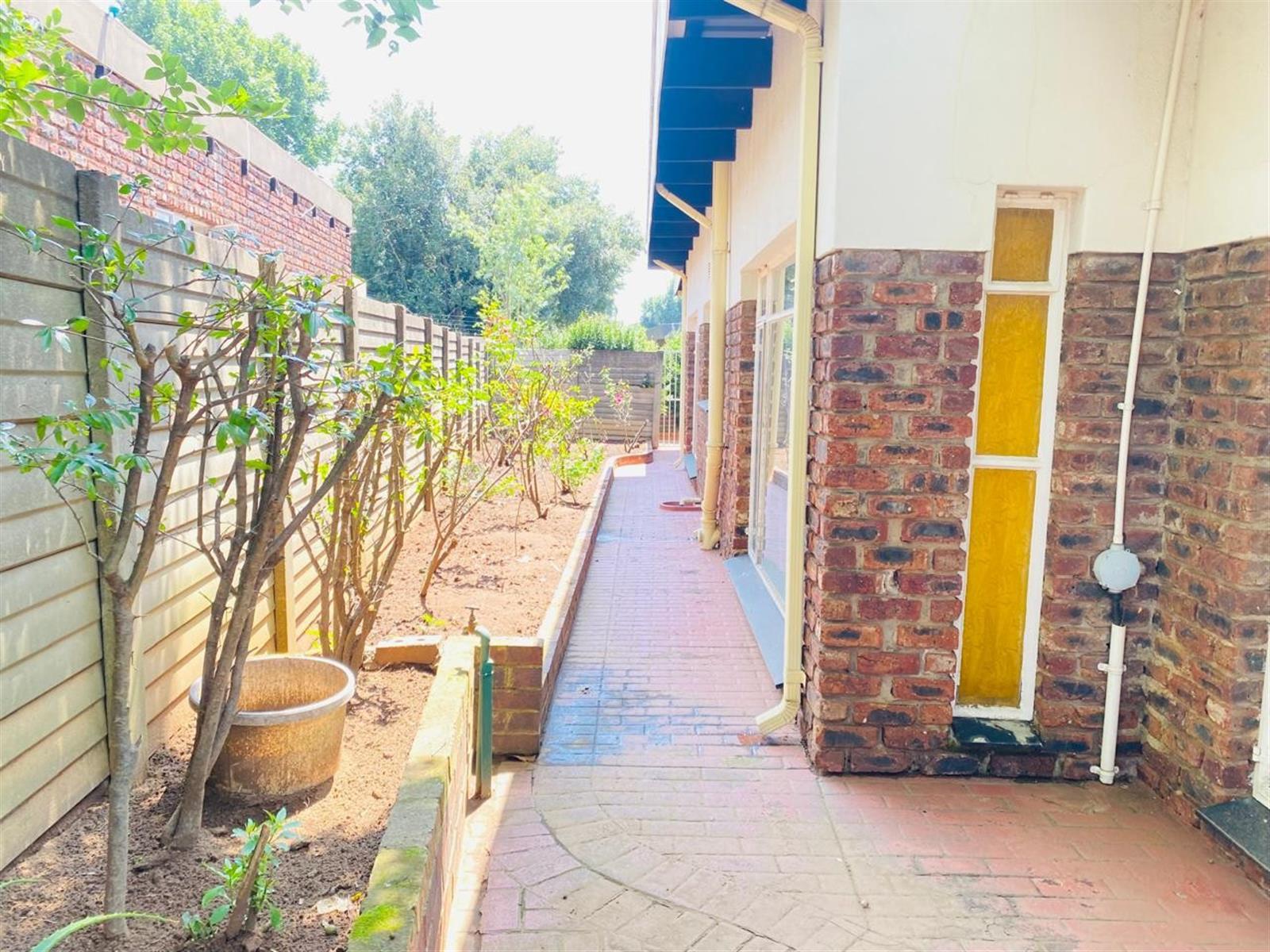 House For Sale in Huttenheights, Newcastle, KwaZulu Natal
