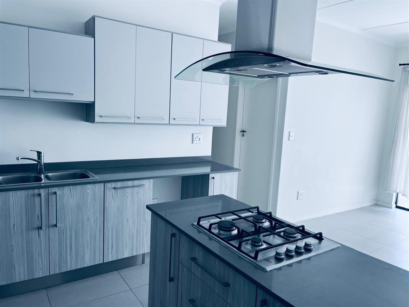 Apartment For Sale in Erand Gardens, Midrand