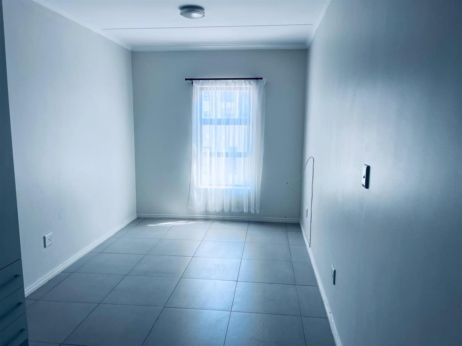Apartment For Sale in Erand Gardens, Midrand