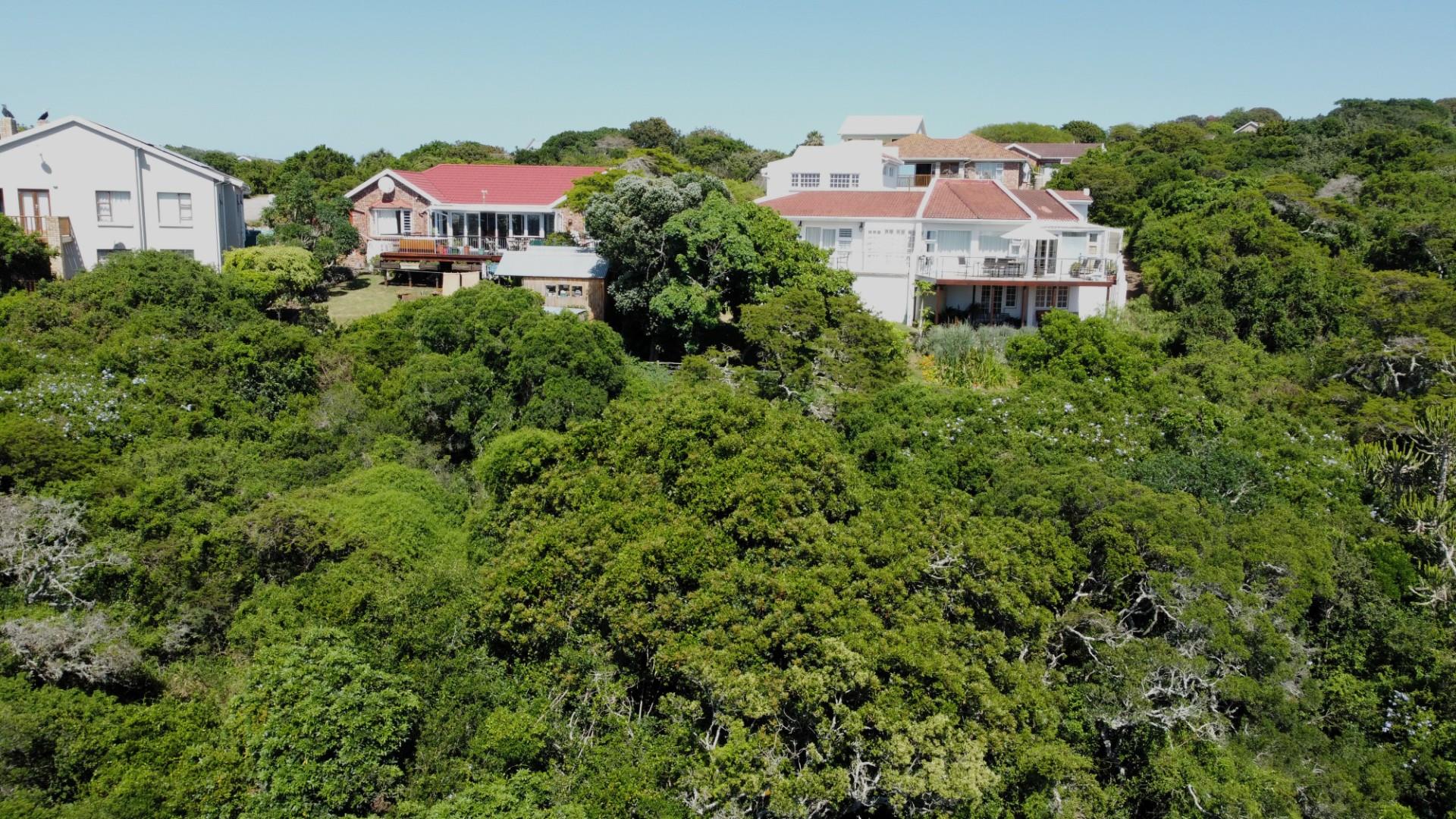 Vacant Land on the Peninsula in Kleinemonde