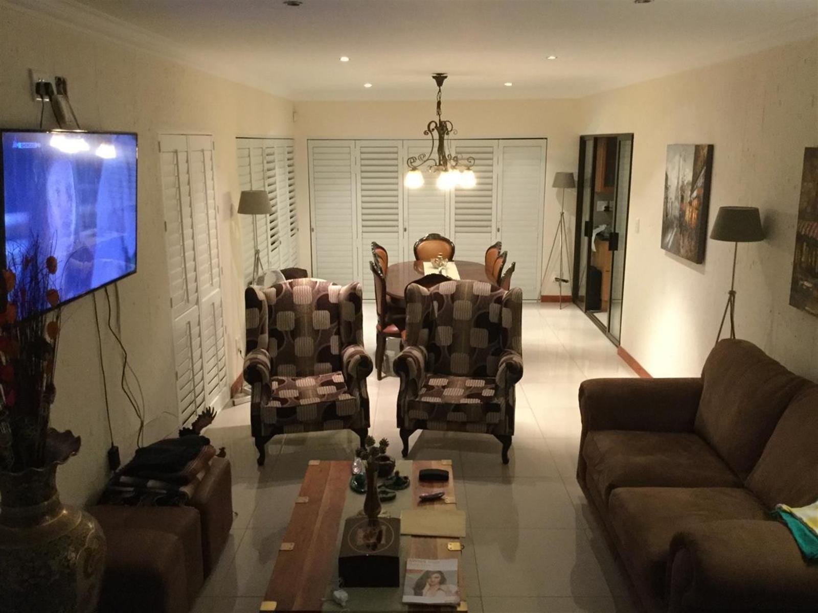 Townhouse For Sale in Vanderbijlpark SE 3 Vanderbijlpark SE Vanderbijlpark
