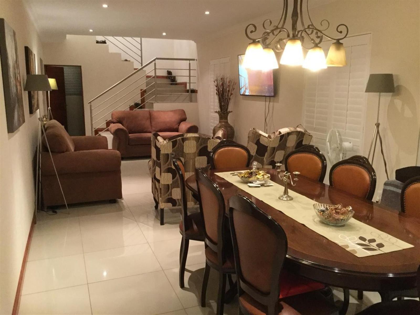 Townhouse For Sale in Vanderbijlpark SE 3 Vanderbijlpark SE Vanderbijlpark