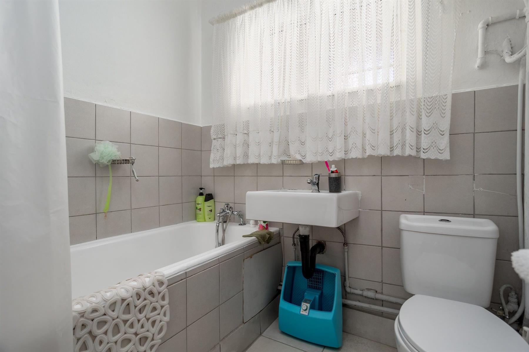 Move in ready Starter Apartment In Morningside