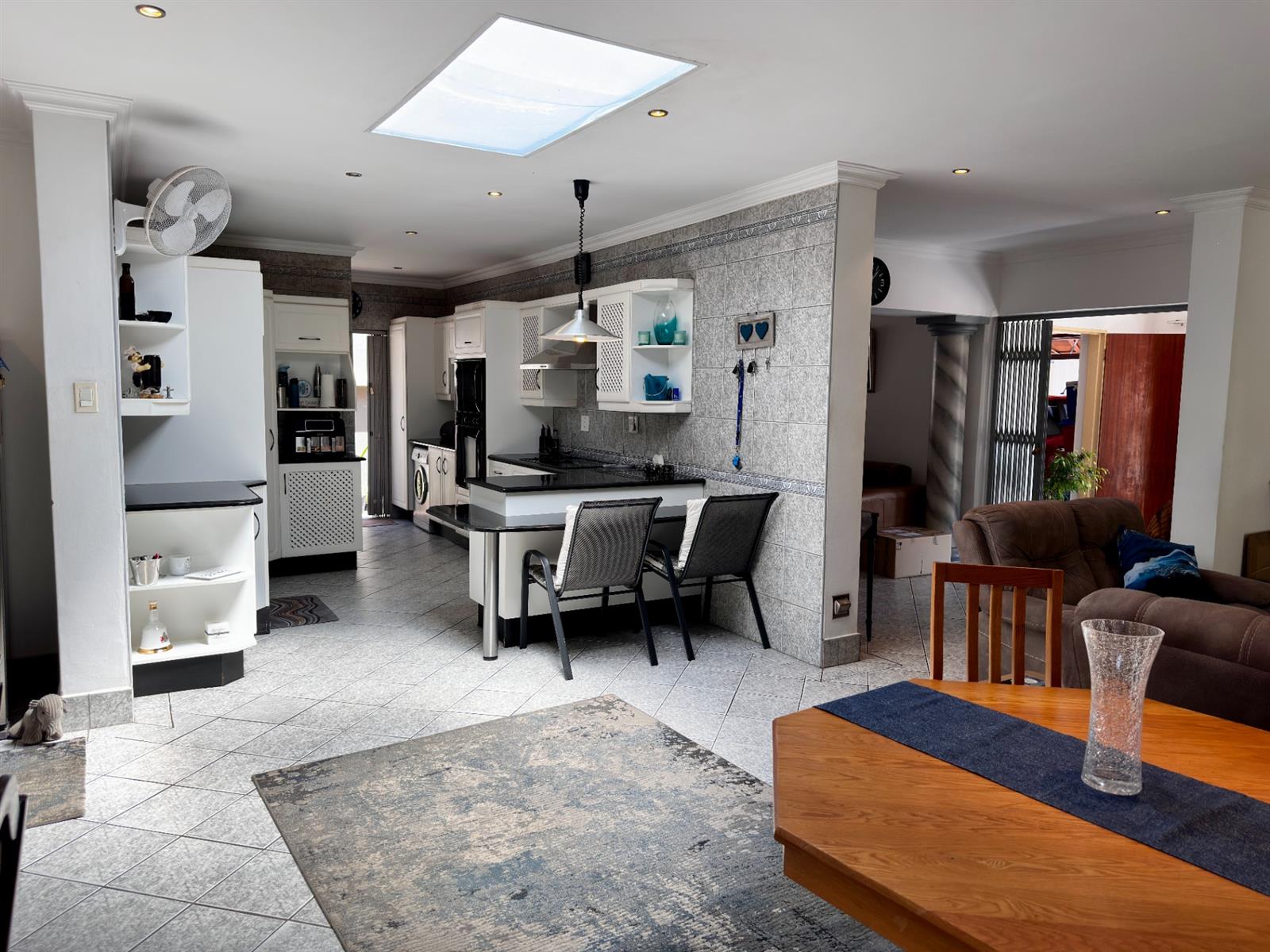 House For Sale in Die Wilgers, Pretoria