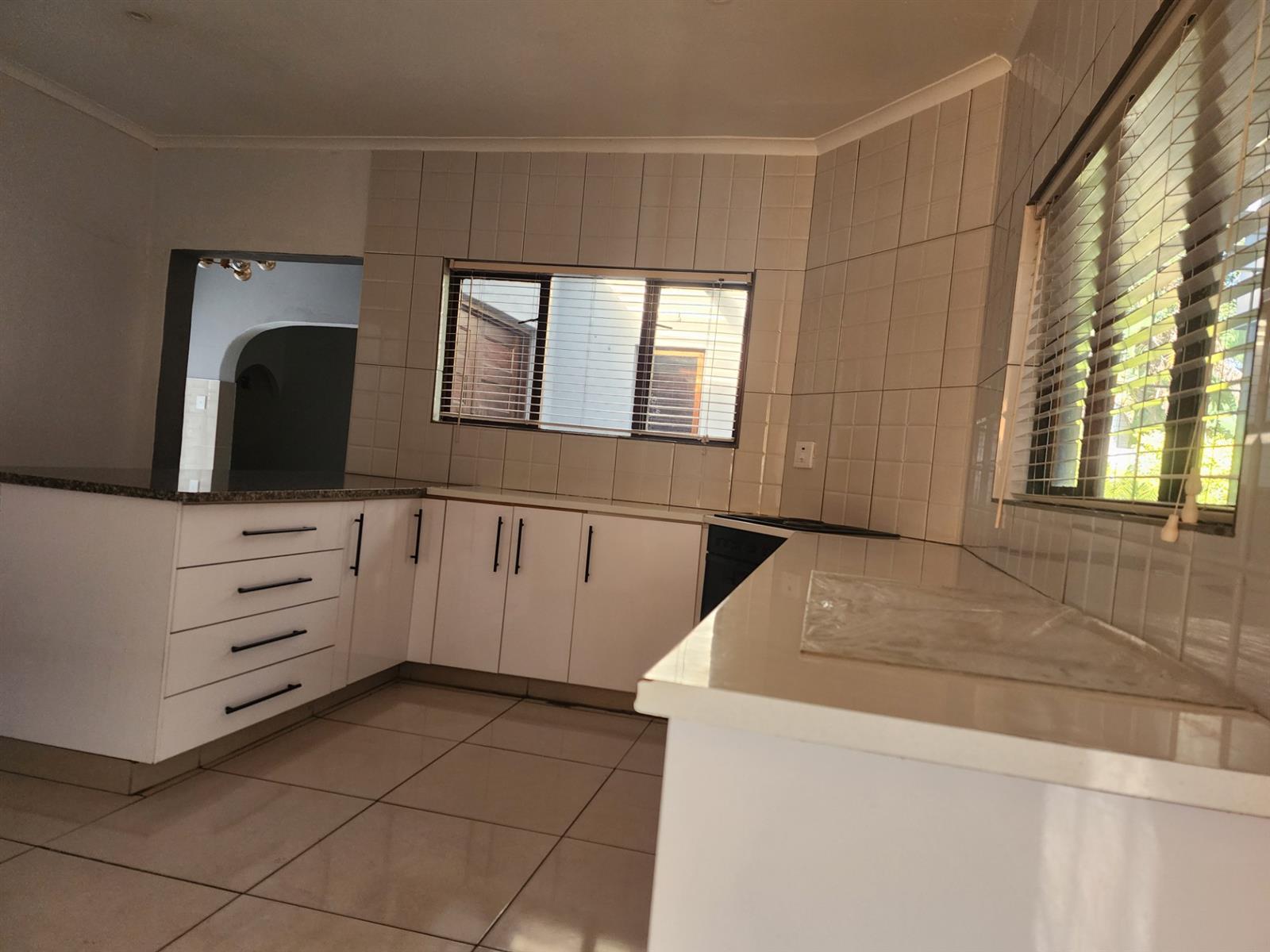 House for sale in Meer En See, Richards Bay, KwaZulu Natal, 1238 m²