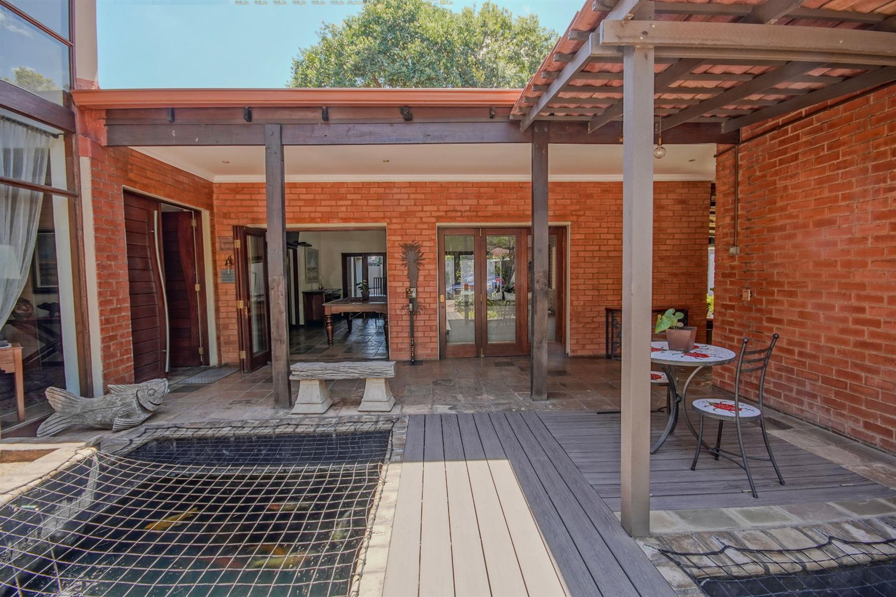 Private Home with Established Income Potential - Ideal for Professionals and Investors!