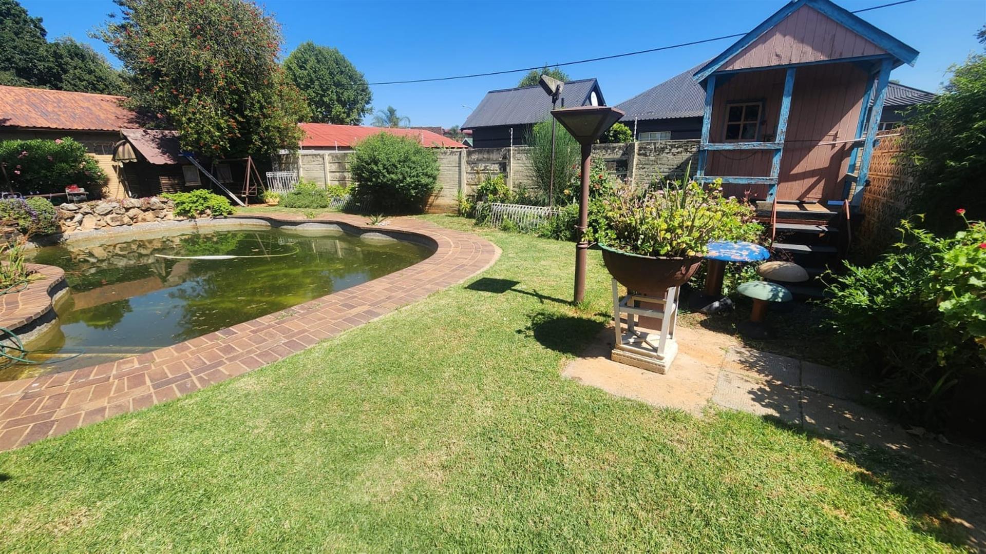 House for sale in Brakpan Central, Brakpan, 994 m²