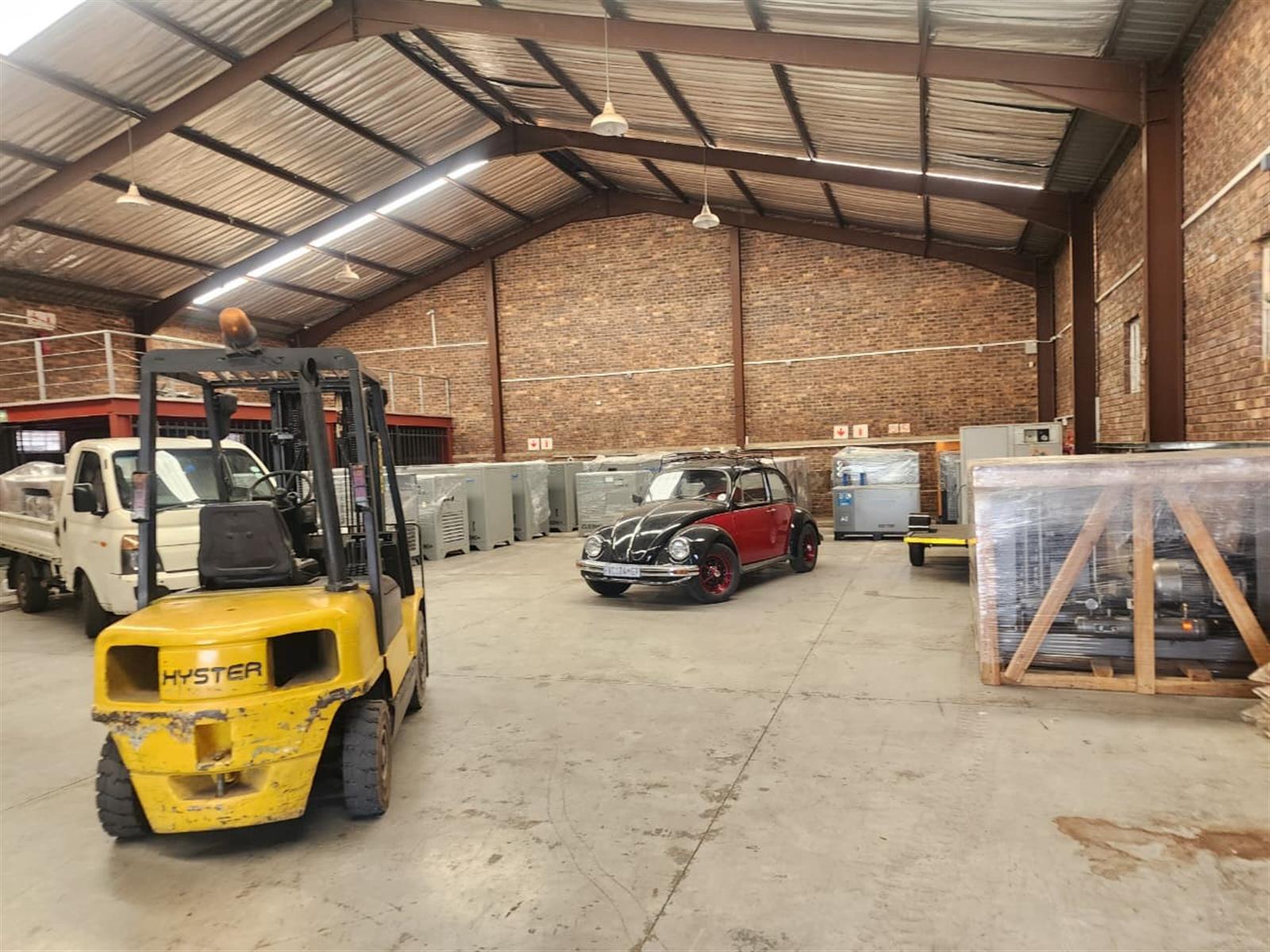 1 000m² Industrial Property For Sale in Kya Sands.