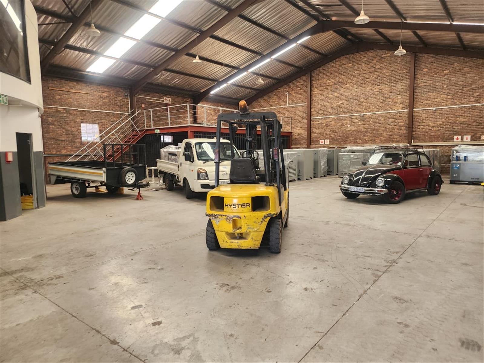 1 000m² Industrial Property For Sale in Kya Sands.