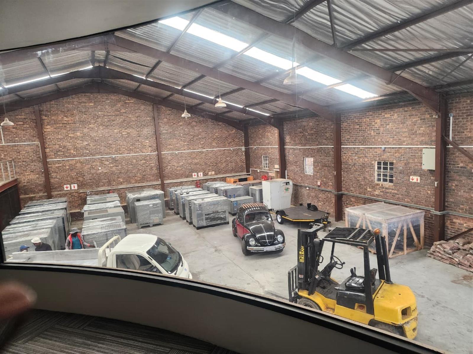 1 000m² Industrial Property For Sale in Kya Sands.