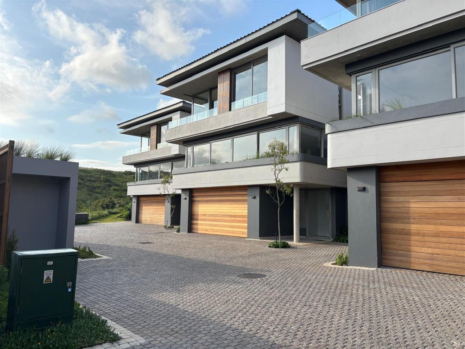 Stunning 4 bedroom For Sale in Zimbali Estate, Ballito, KwaZulu Natal