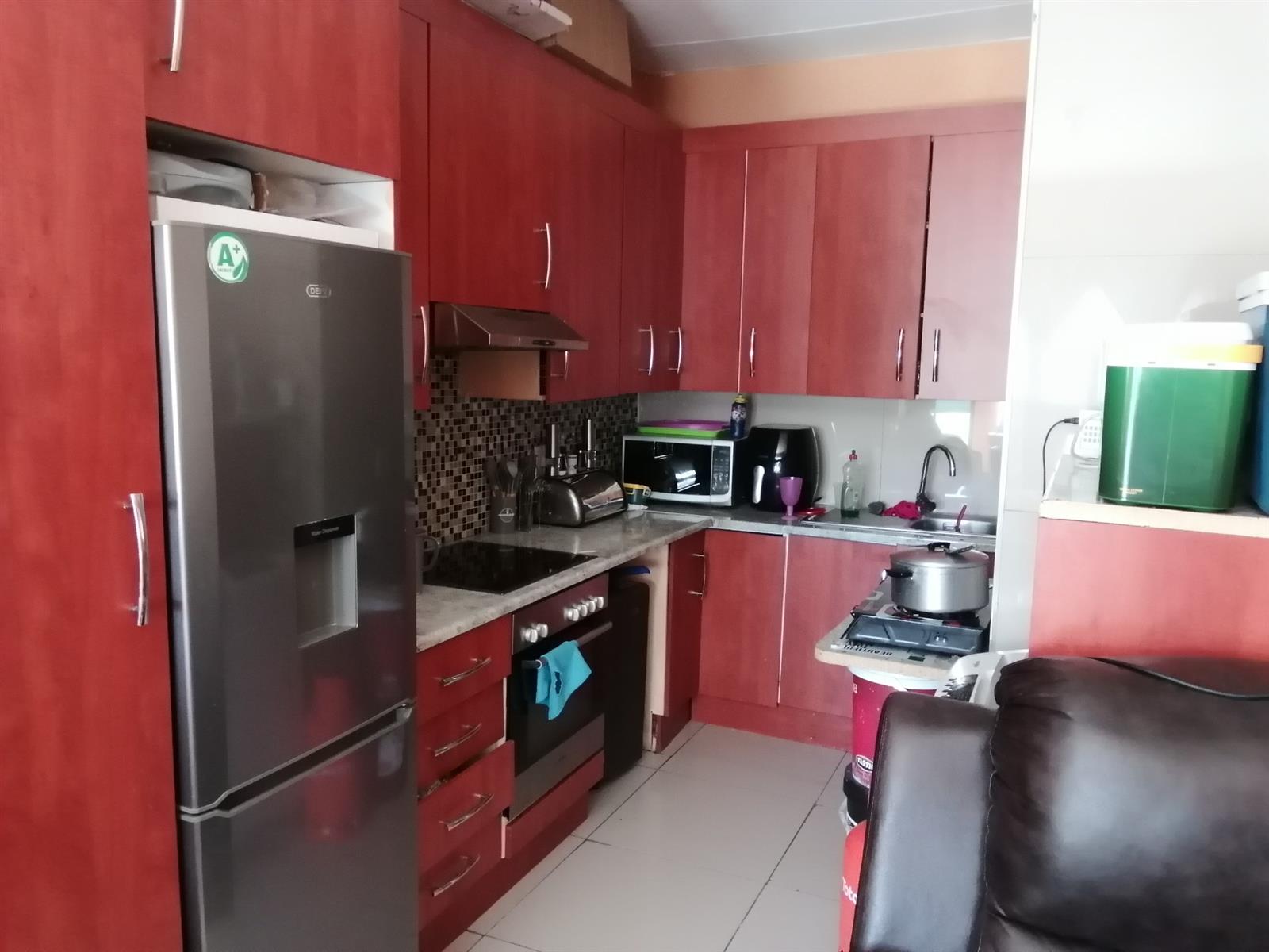 3 Bedroom 1 Bathroom Ground Floor Apartment For Sale in Naturena, Johannesburg