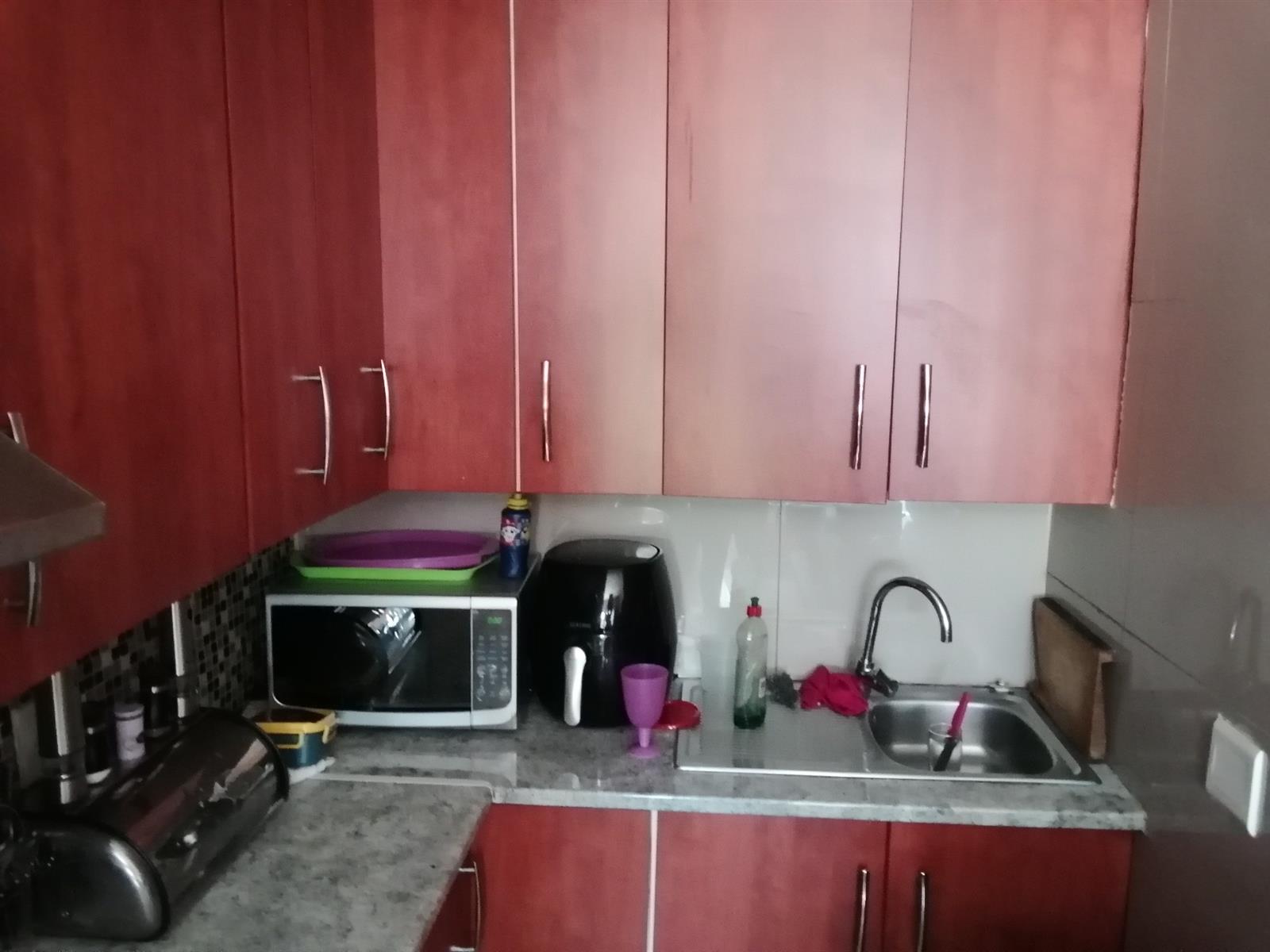 3 Bedroom 1 Bathroom Ground Floor Apartment For Sale in Naturena, Johannesburg