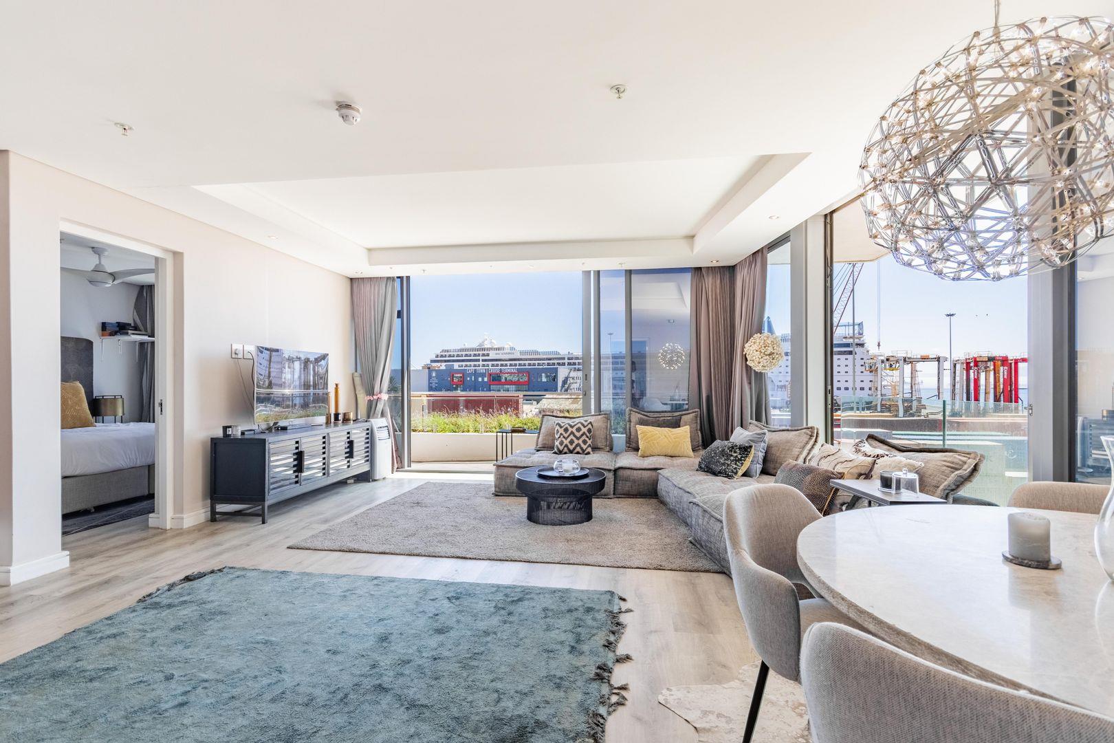 Two Bedroom Corner Apartment with Balcony in the Yacht Club