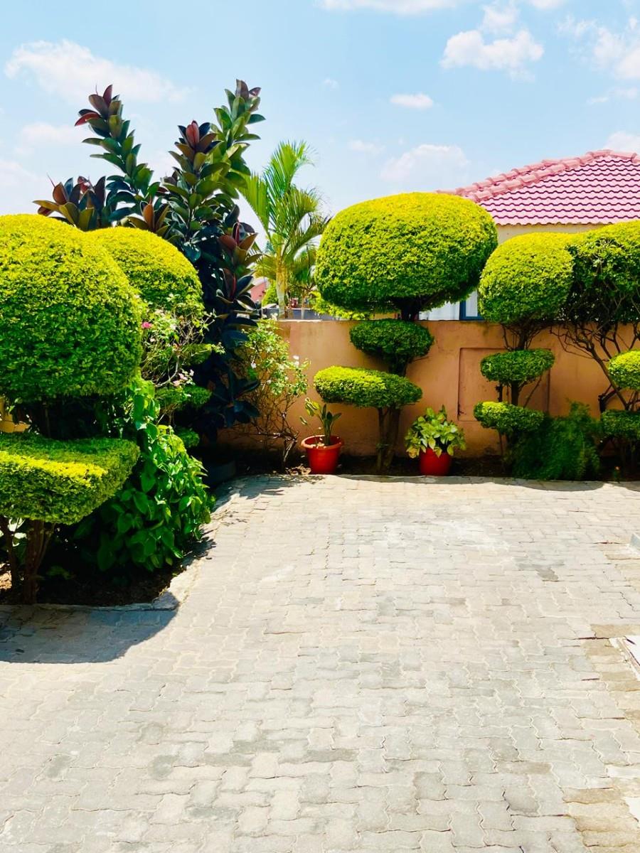 House For Sale in Tlhabane West, Rustenburg, North West