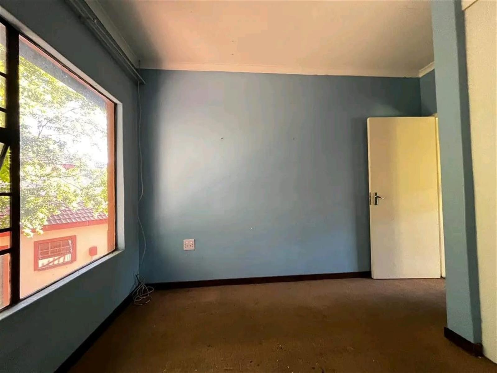 Duplex for sale in Pioneer Park, Newcastle, KwaZulu Natal, 102 m²