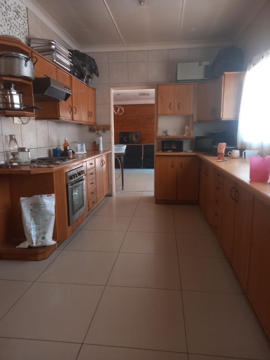 House For Sale in Hartswater