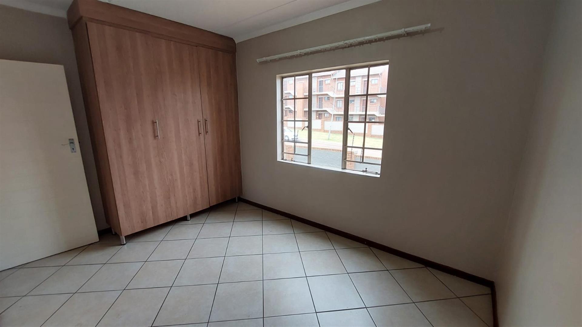DEAL OF THE YEAR - NO BOND OR TRANSFER COSTS !