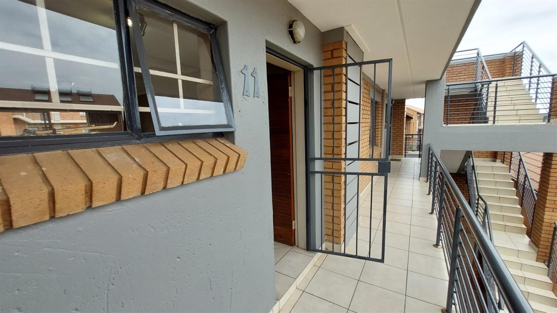 DEAL OF THE YEAR - NO BOND OR TRANSFER COSTS !