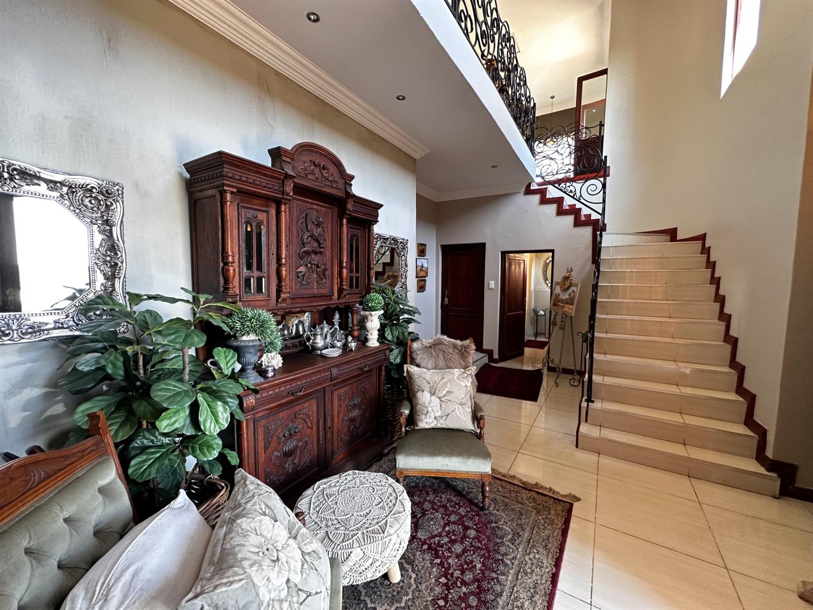 House For Sale in Waterkloof Estate, Pretoria