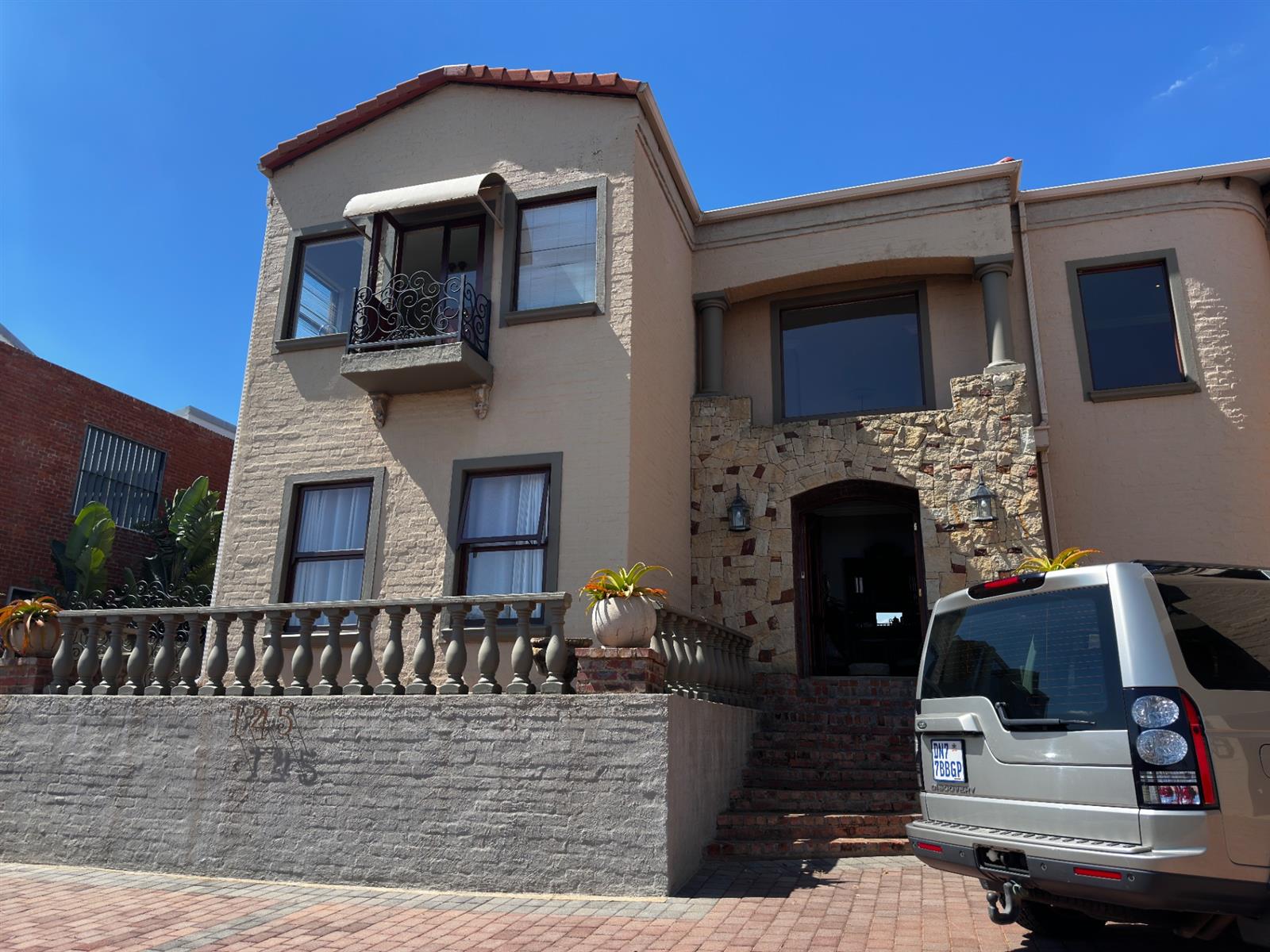 House For Sale in Waterkloof Estate, Pretoria