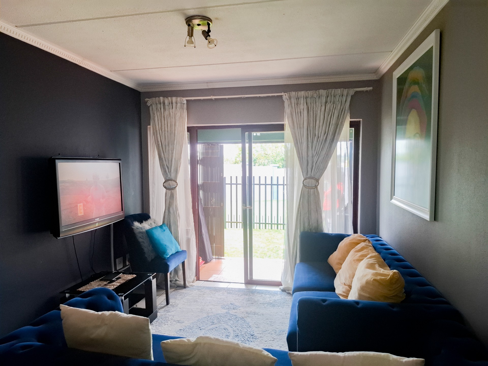 Apartment for sale in Honeydew Grove, Roodepoort, 51 m²