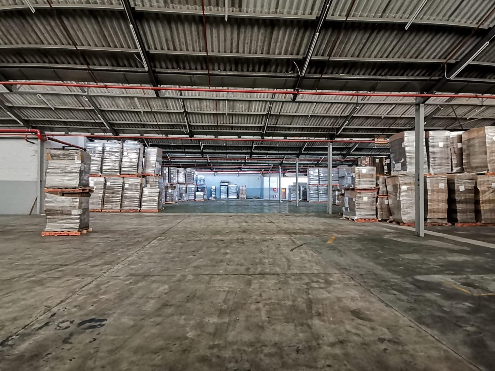 Warehouse Space To Let in Paarl