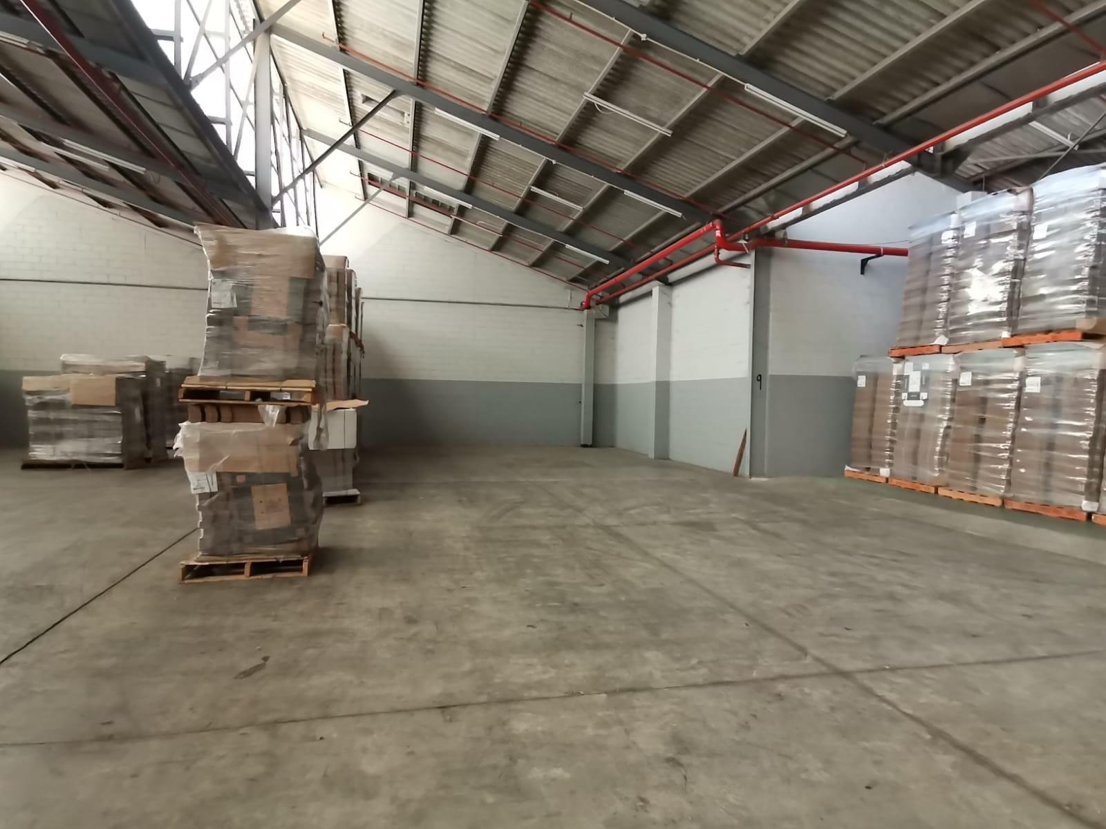 Warehouse Space To Let in Paarl