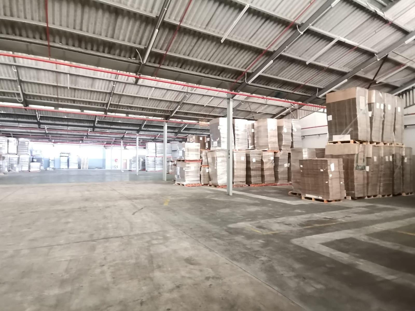 Warehouse Space To Let in Paarl