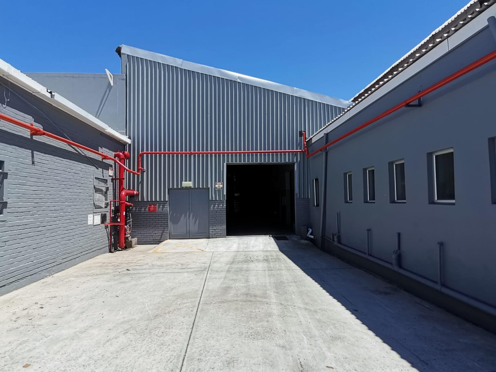 Warehouse Space To Let in Paarl