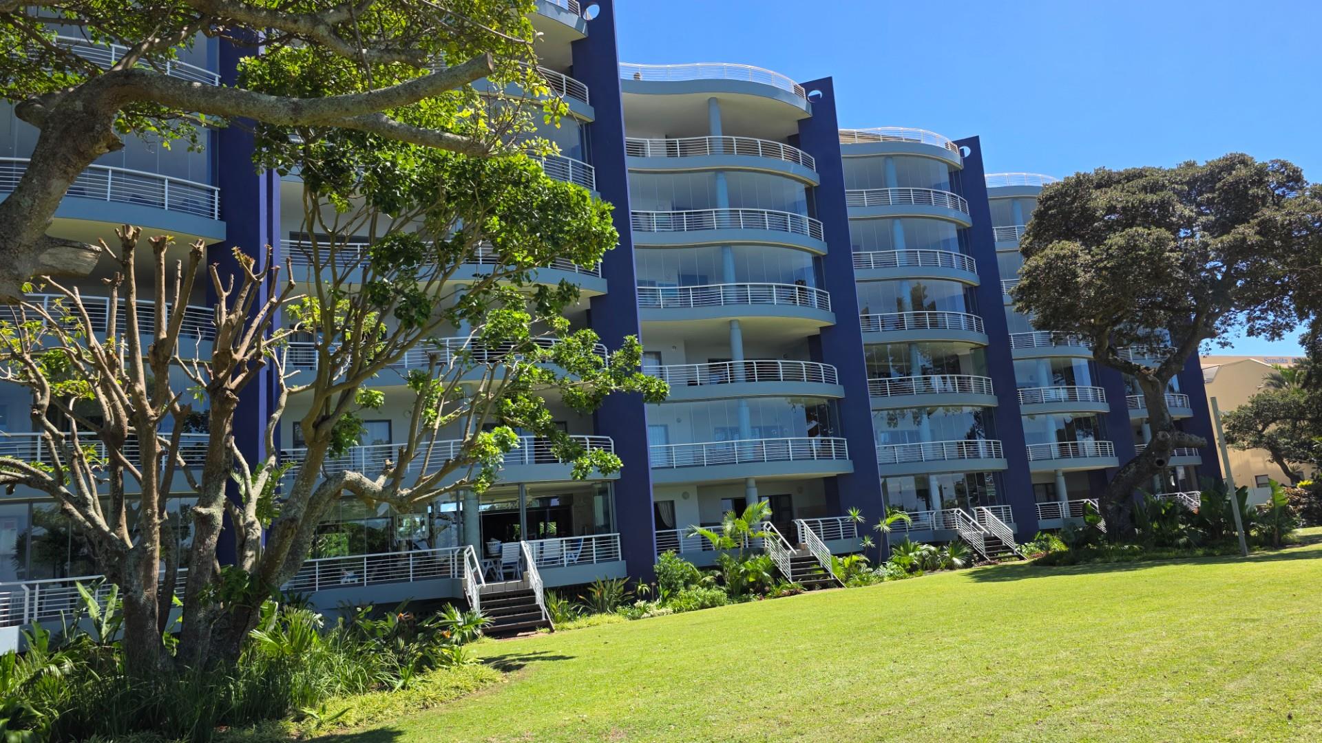 Spectacular 4 bedroom, Ground floor Apartment For Sale in Manaba Beach, Margate, KwaZulu Natal
