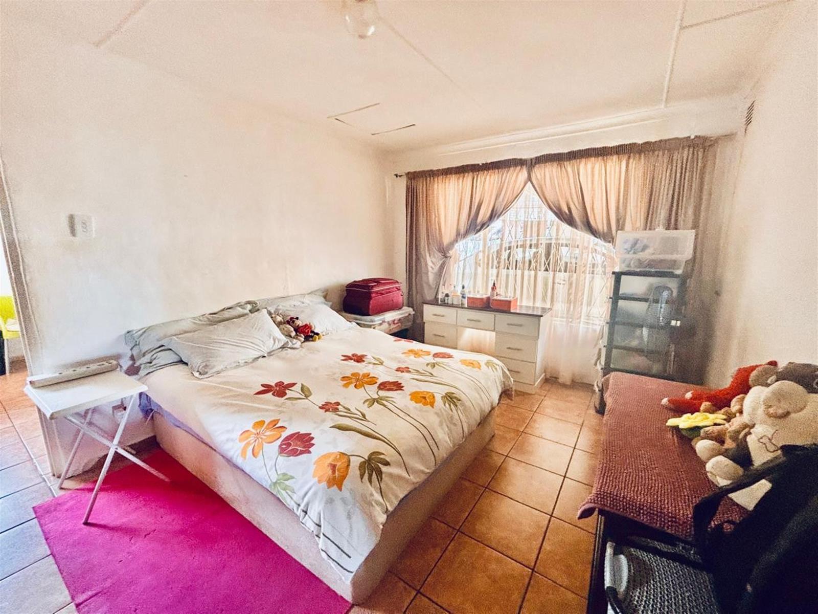 Prime Hayfields Income Property | R330k+ Annual Return on 2,188m² Land