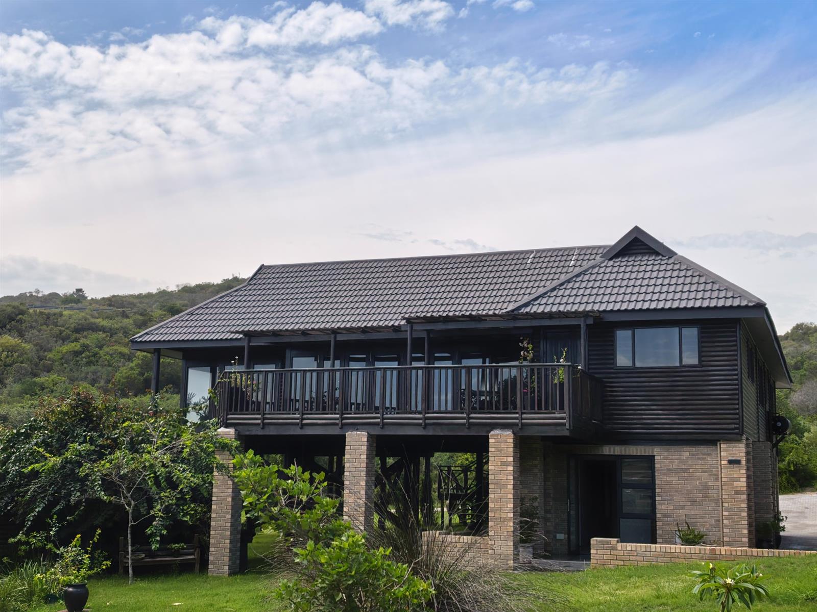 5 Bedroom House for sale in Groot BrakRivier
