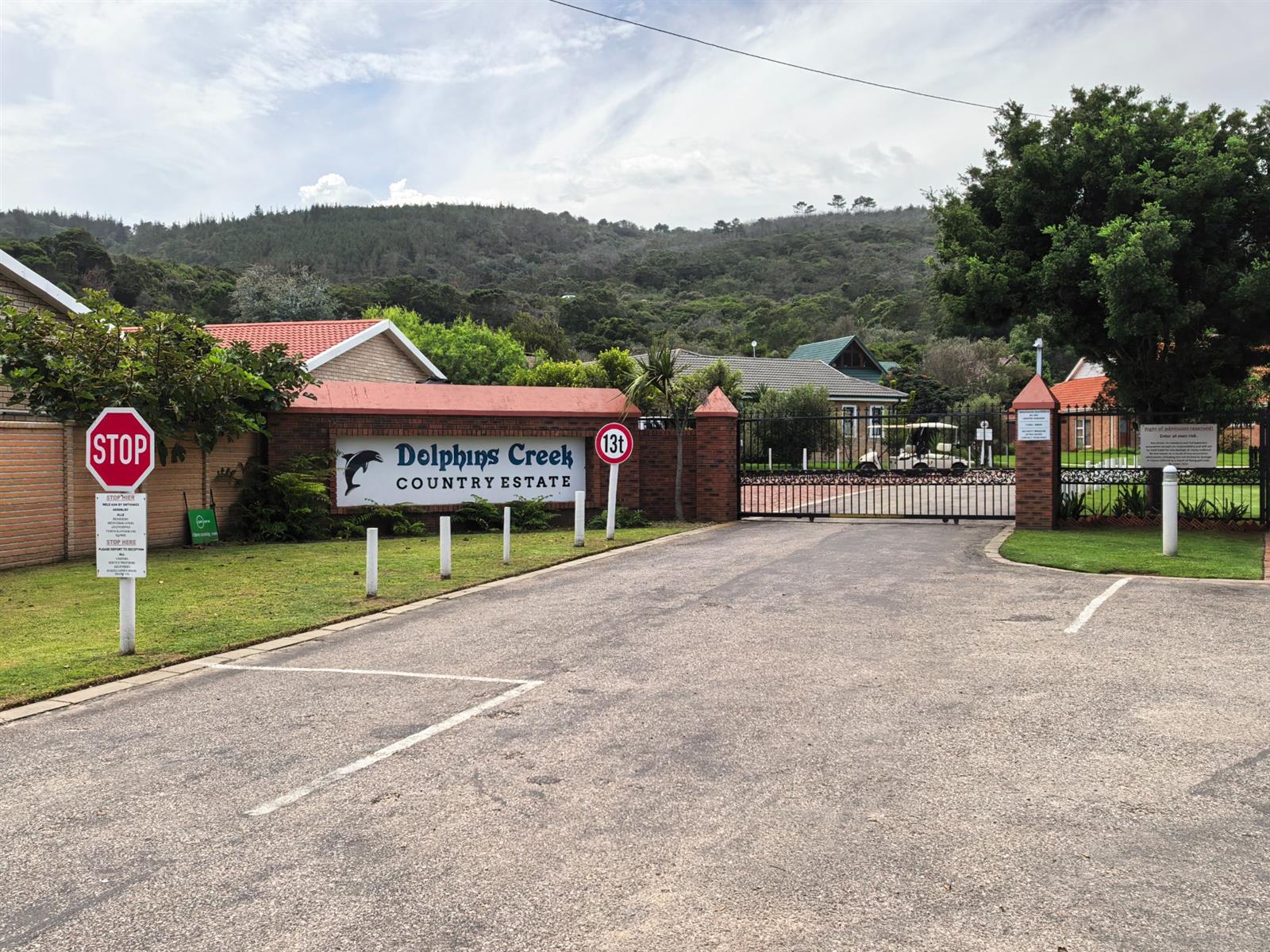 5 Bedroom House for sale in Groot BrakRivier
