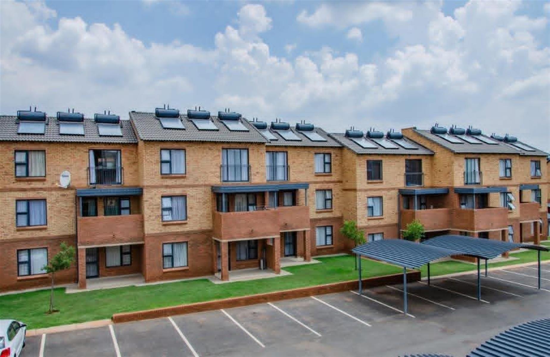 2 Bedroom Apartment / Flat for Sale in Olympus AH, Pretoria East