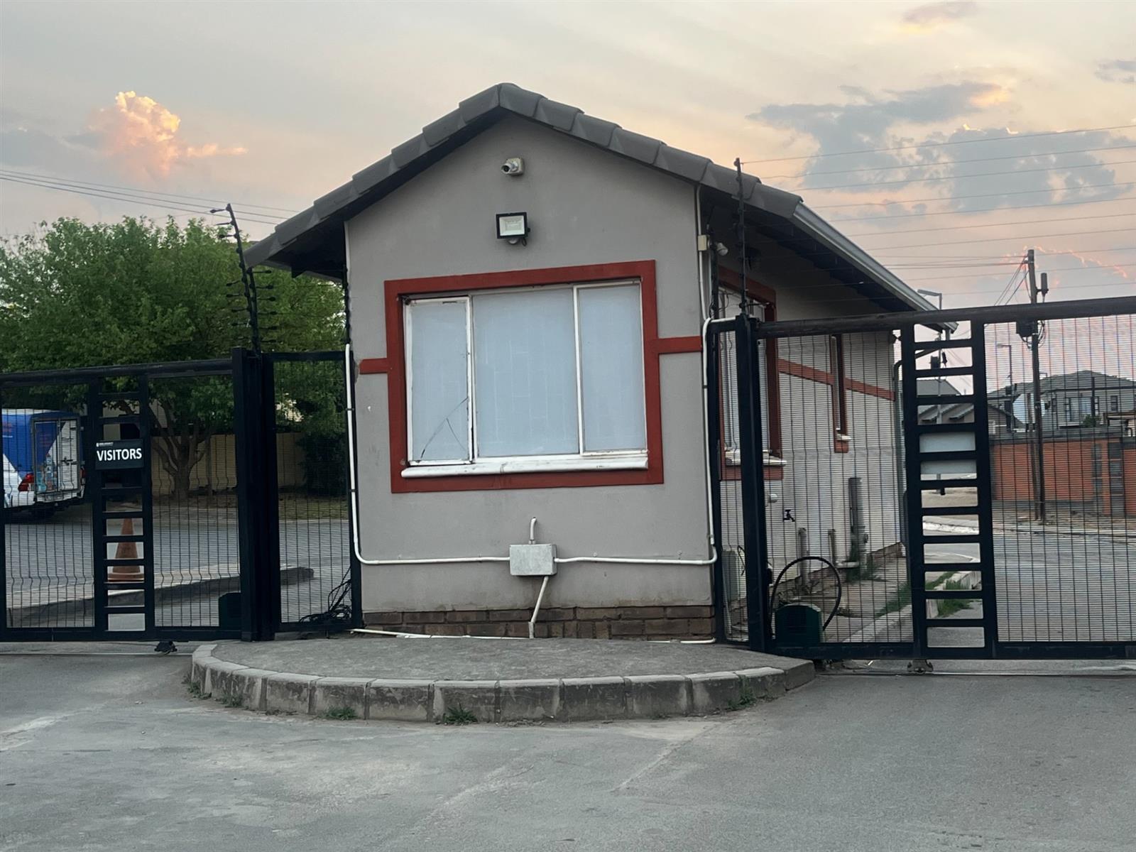 2 Bedroom House For Sale in Kya Sands Estate, Randburg