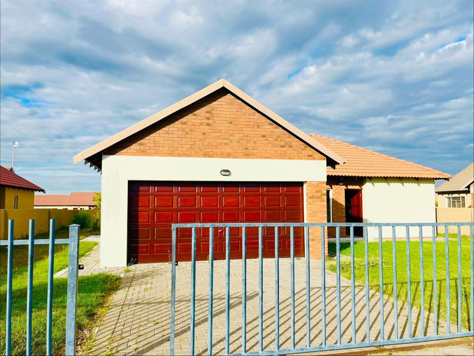 House For Sale in Waterkloof AH, Rustenburg, North West