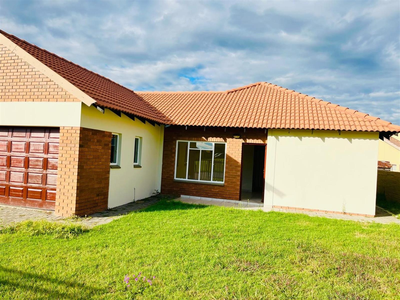 House For Sale in Waterkloof AH, Rustenburg, North West