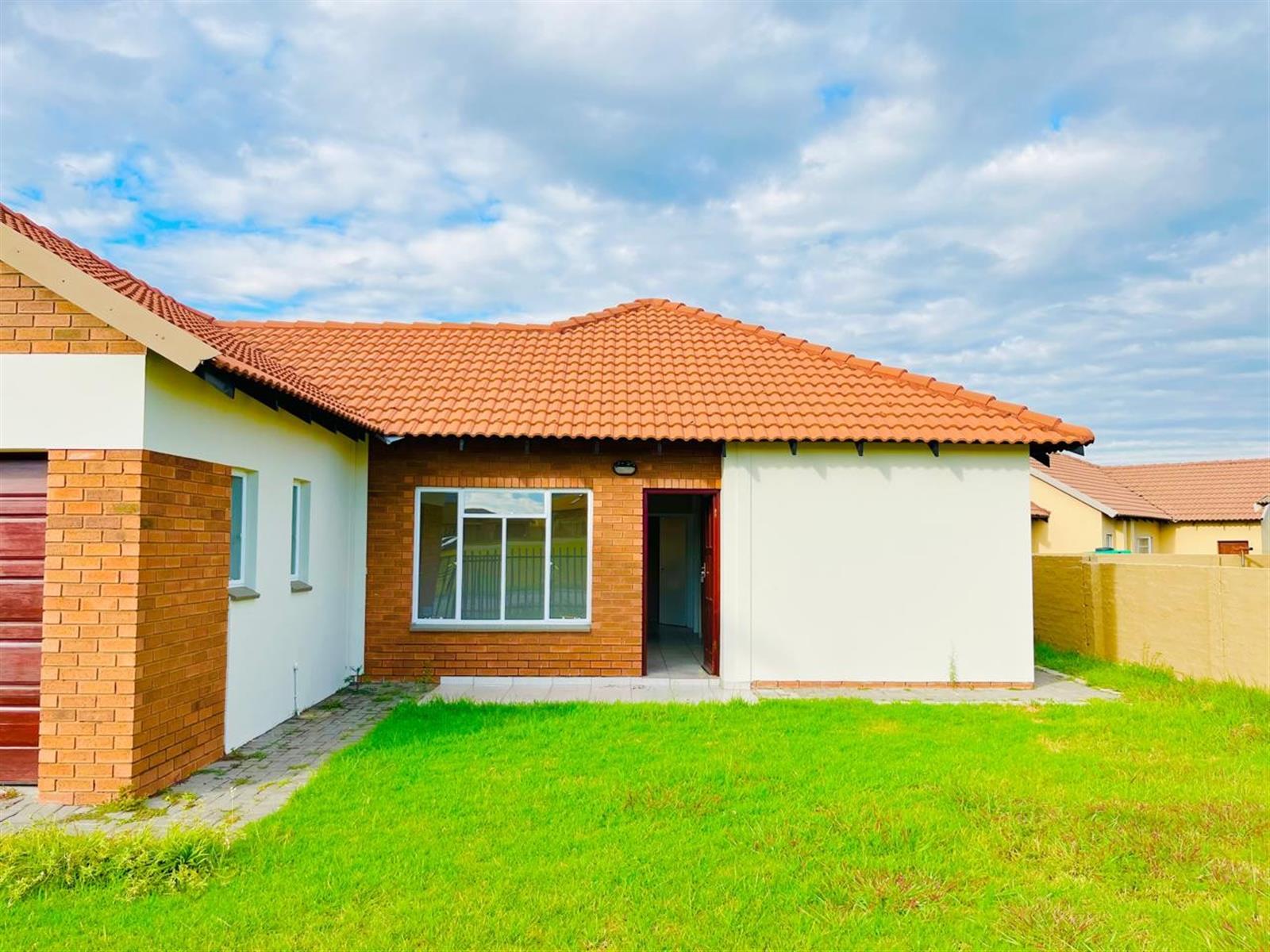 House For Sale in Waterkloof AH, Rustenburg, North West